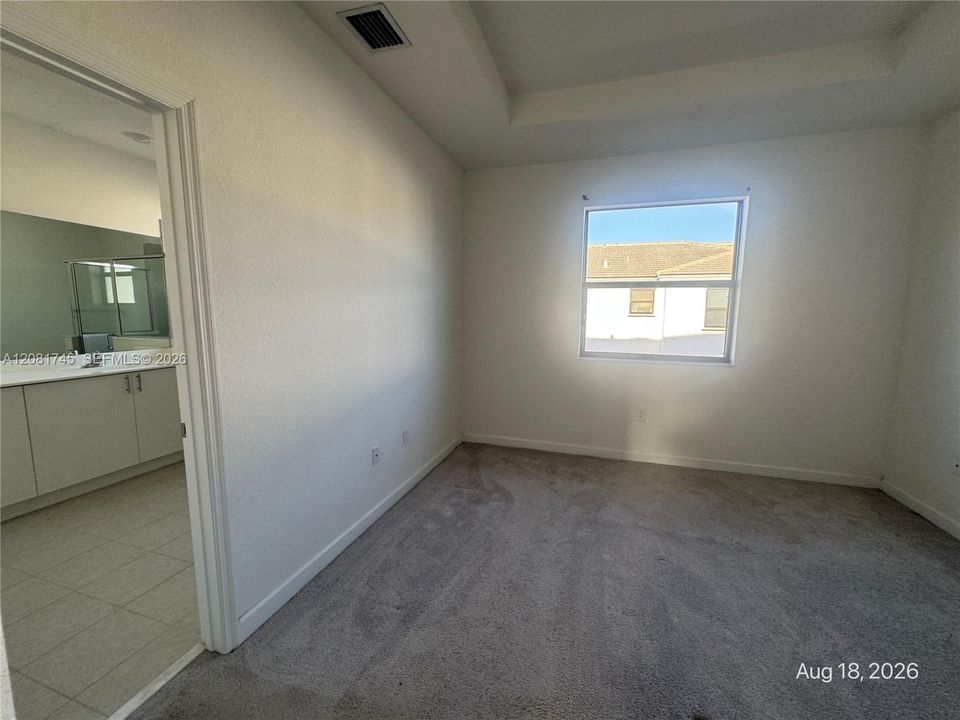 En Venta: $390,000 (3 camas, 2 baños, 1695 Pies cuadrados)