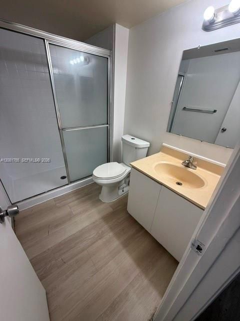 For Rent: $2,390 (3 beds, 2 baths, 1166 Square Feet)