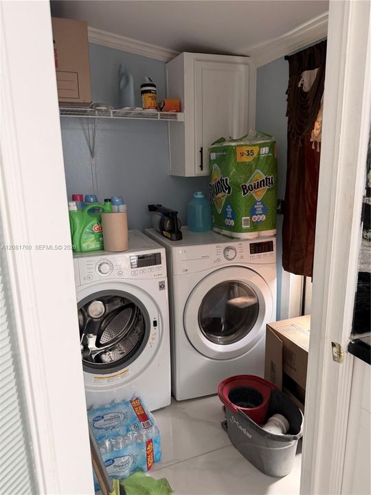 На продажу: $275,000 (3 спален, 2 ванн, 1152 Квадратных фут)