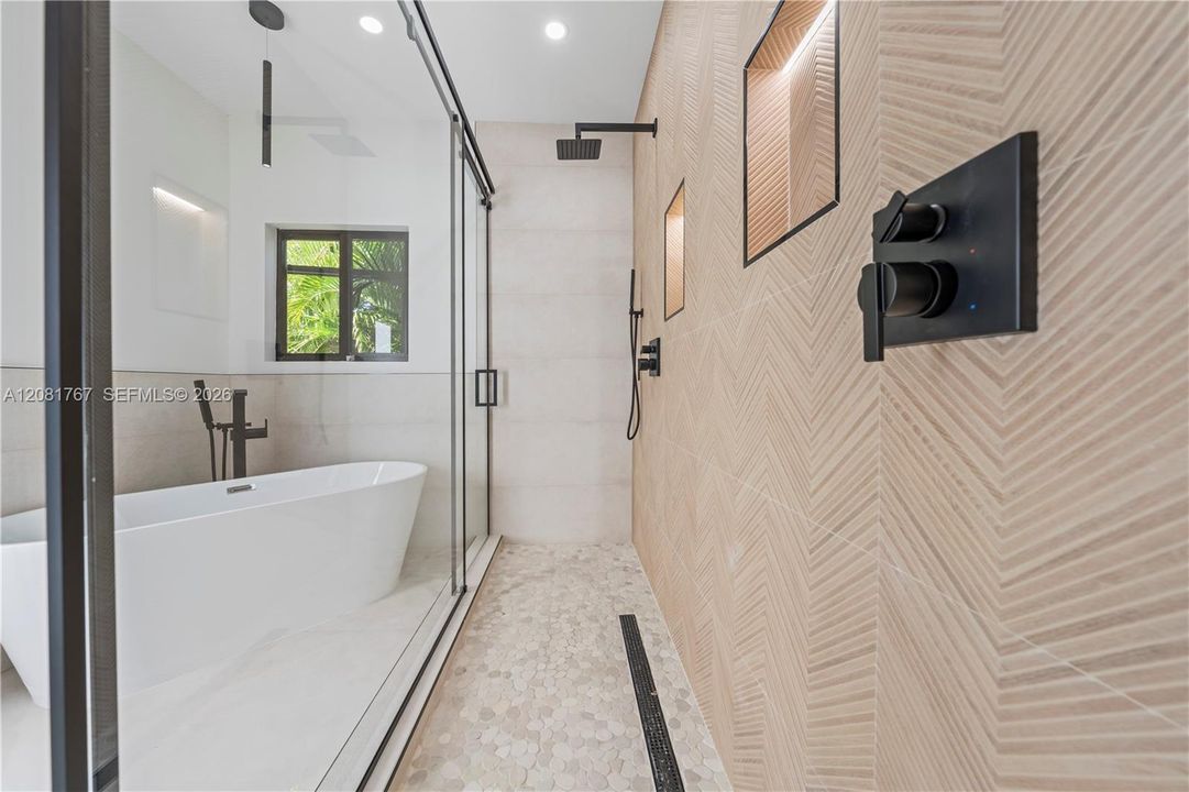 В аренду: $13,000 (4 спален, 4 ванн, 2992 Квадратных фут)