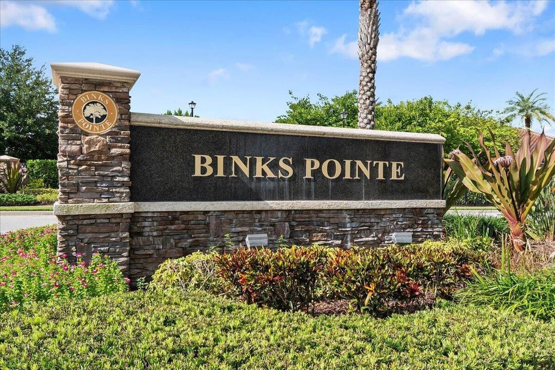 Binks Pointe