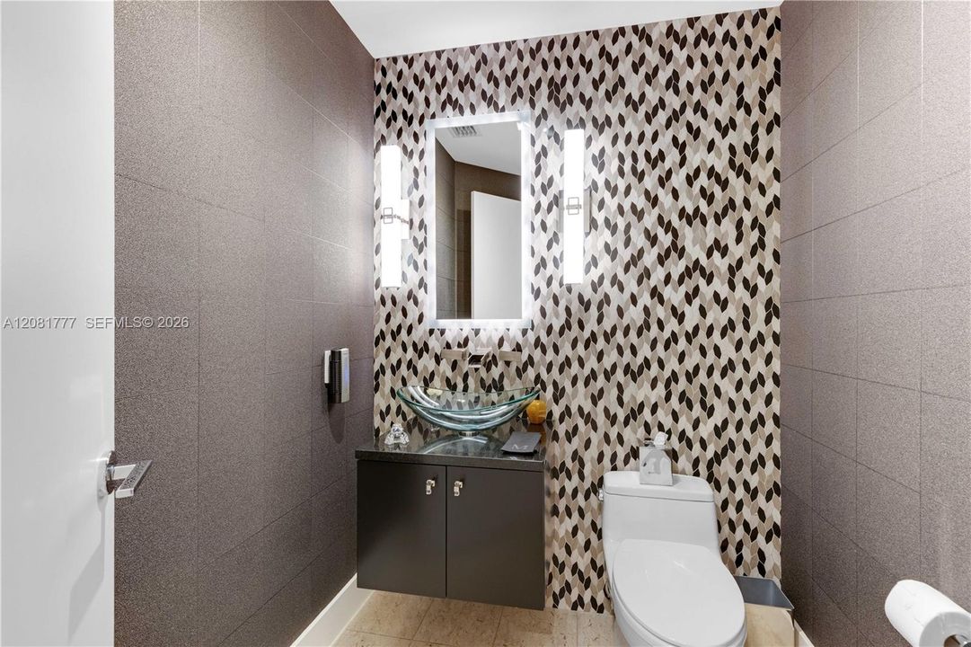 Powder room