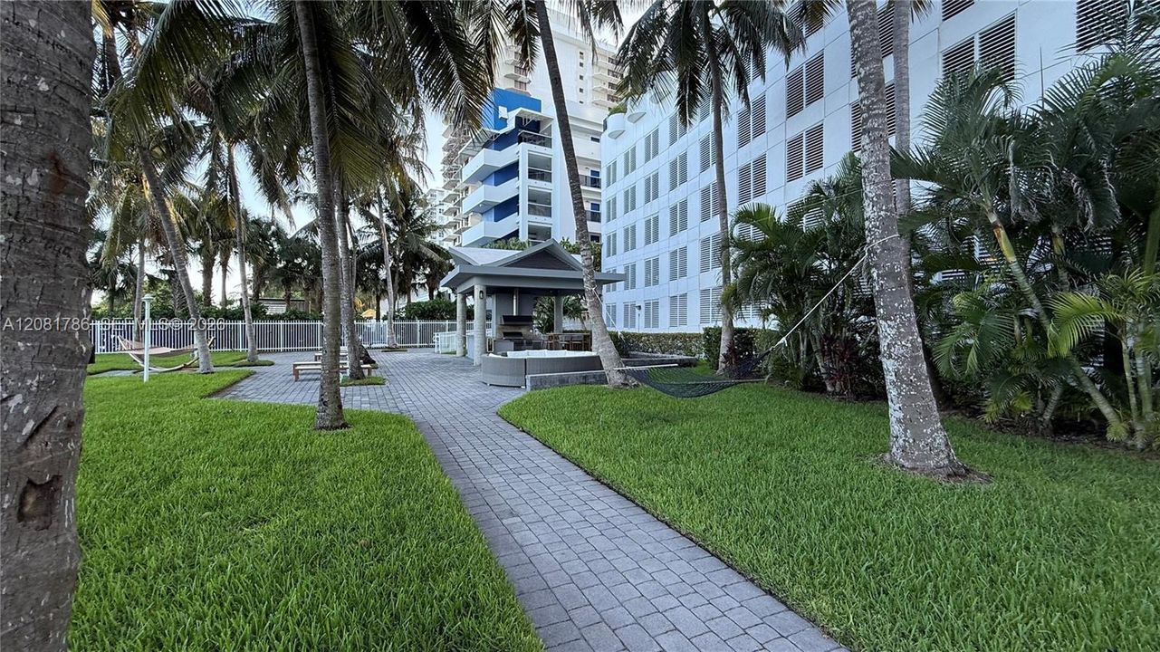 En Venta: $950,000 (1 camas, 1 baños, 940 Pies cuadrados)