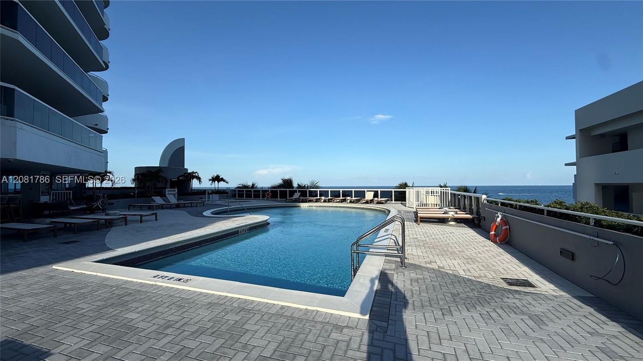 En Venta: $950,000 (1 camas, 1 baños, 940 Pies cuadrados)