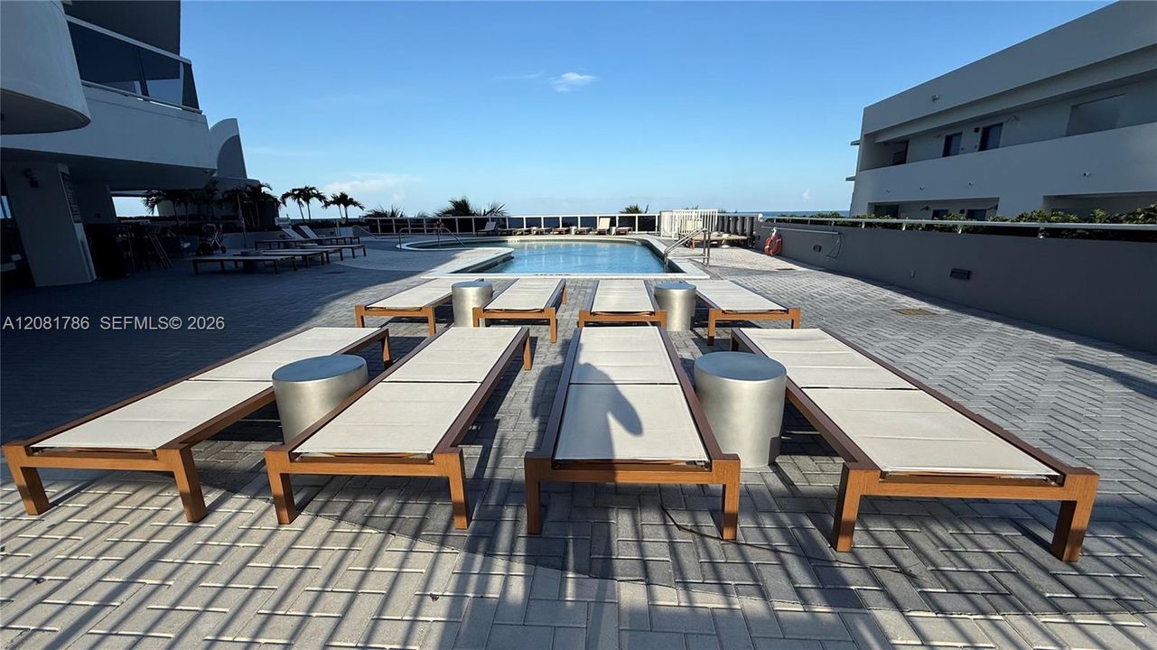 En Venta: $950,000 (1 camas, 1 baños, 940 Pies cuadrados)