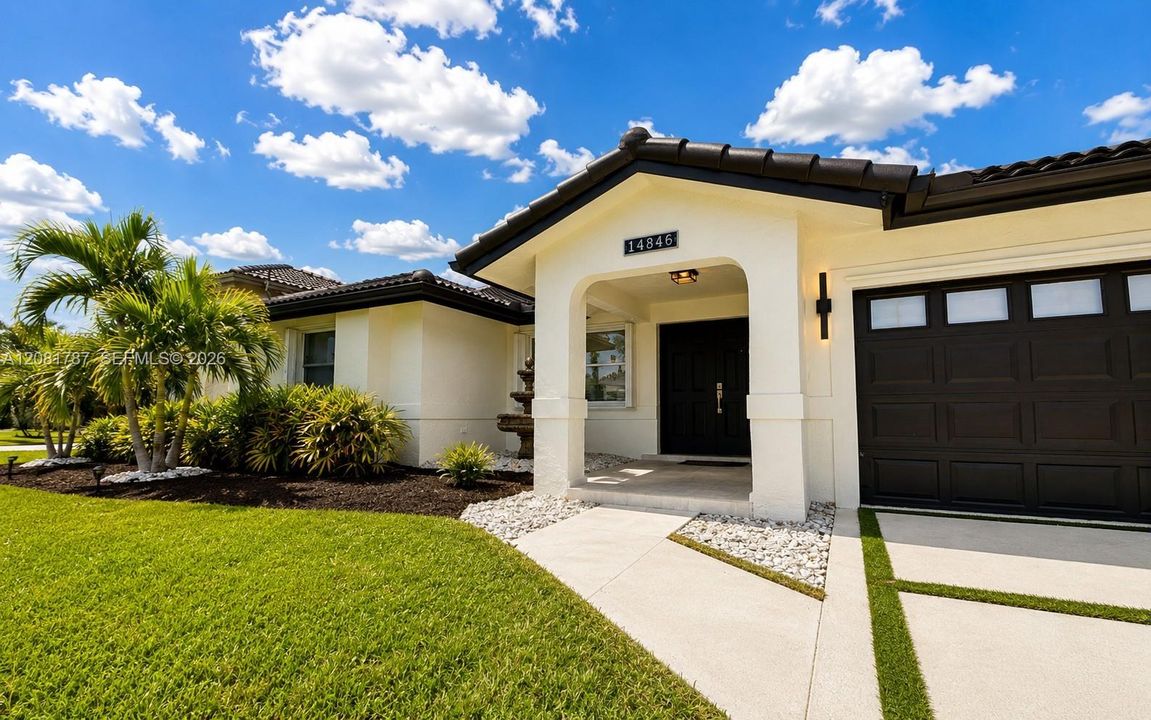 For Sale: $897,000 (5 beds, 2 baths, 1756 Square Feet)