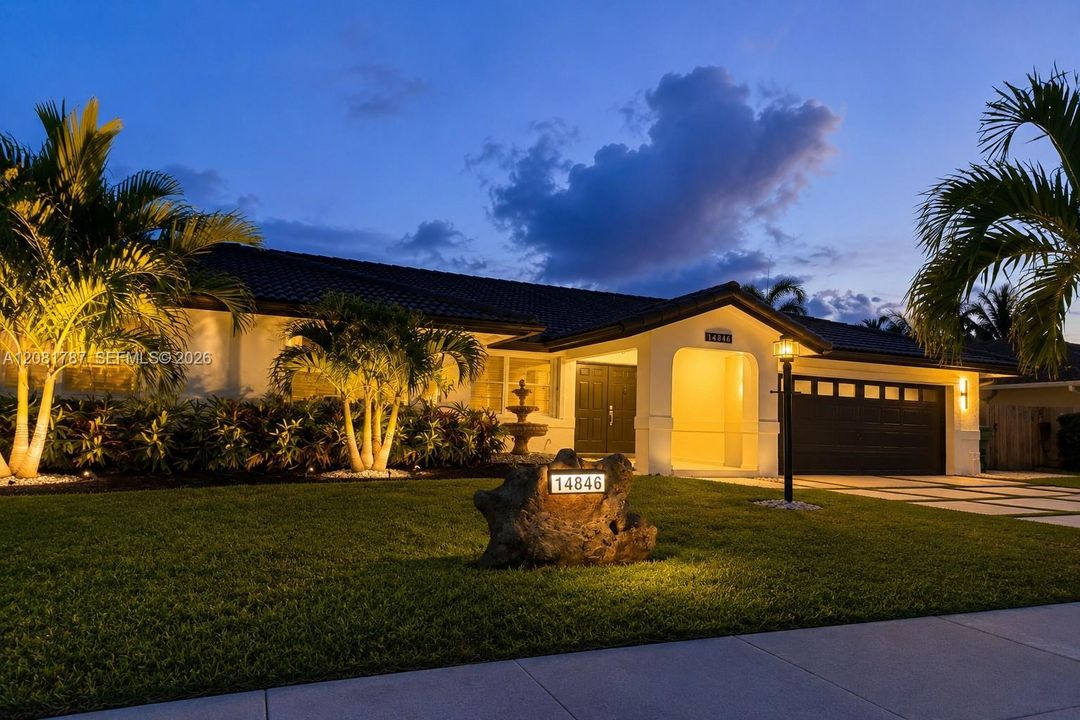 For Sale: $897,000 (5 beds, 2 baths, 1756 Square Feet)