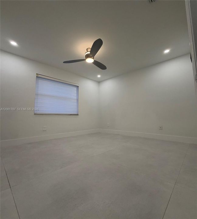 For Sale: $897,000 (5 beds, 2 baths, 1756 Square Feet)