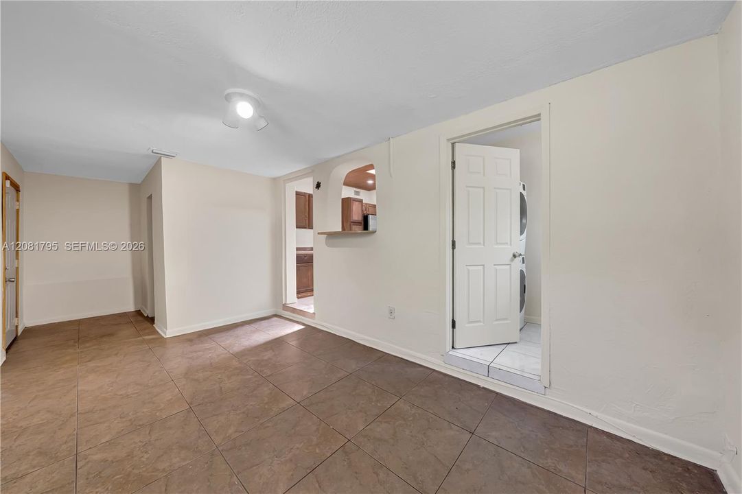 En Venta: $1,250,000 (3 camas, 1 baños, 1195 Pies cuadrados)