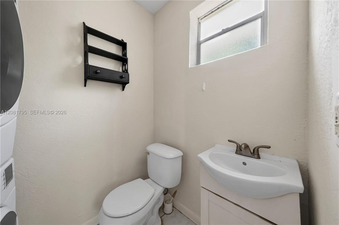 En Venta: $1,250,000 (3 camas, 1 baños, 1195 Pies cuadrados)
