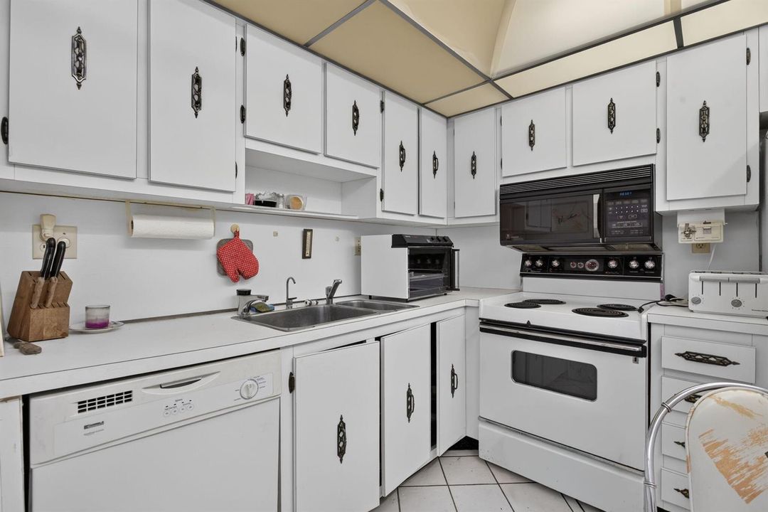 5-web-or-mls-3920-3936