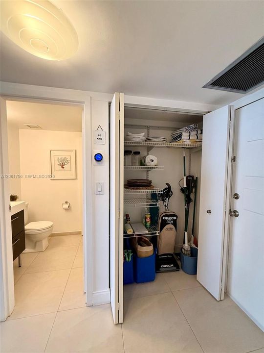 En Venta: $245,000 (1 camas, 1 baños, 1138 Pies cuadrados)