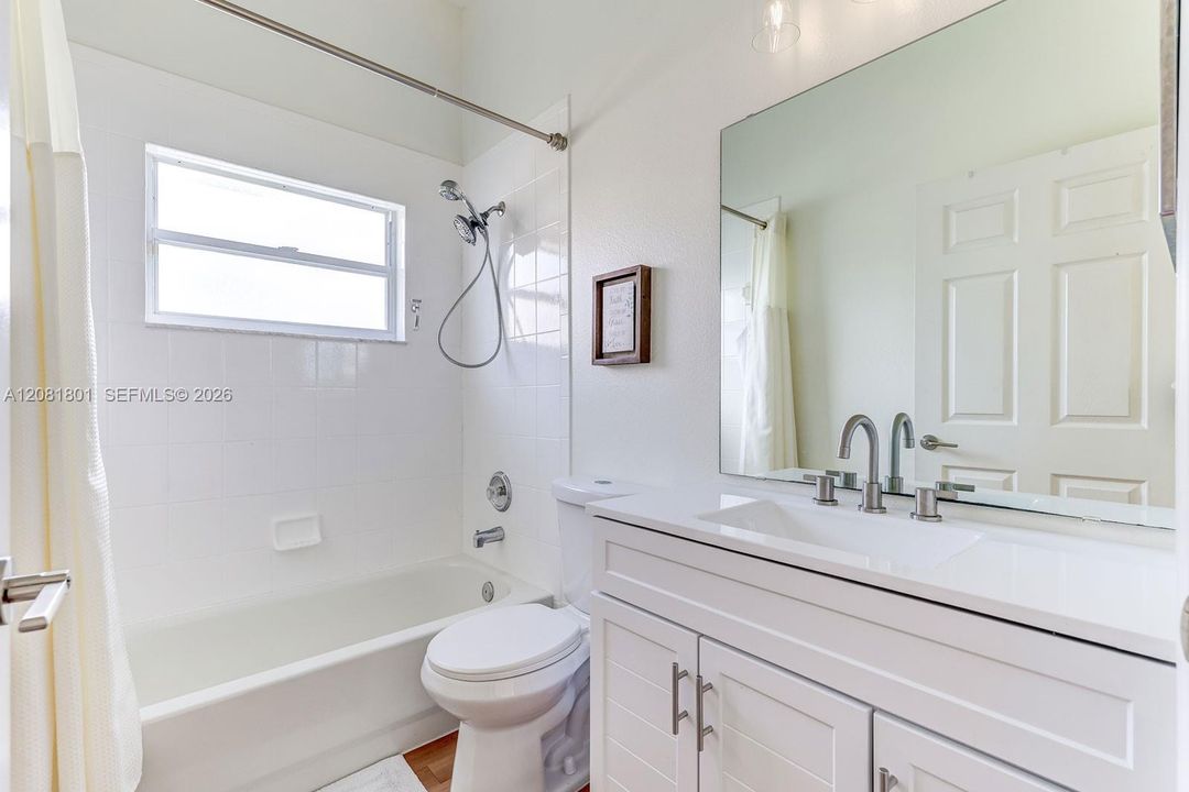 For Sale: $464,900 (3 beds, 2 baths, 1671 Square Feet)