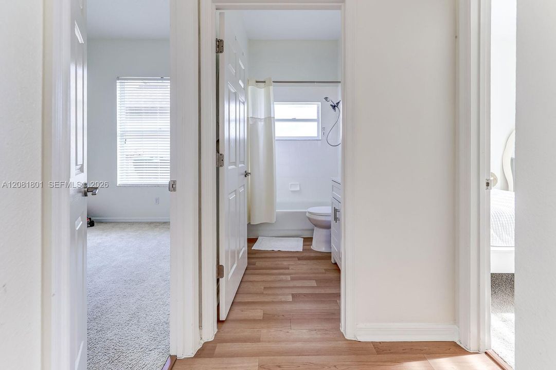 For Sale: $464,900 (3 beds, 2 baths, 1671 Square Feet)