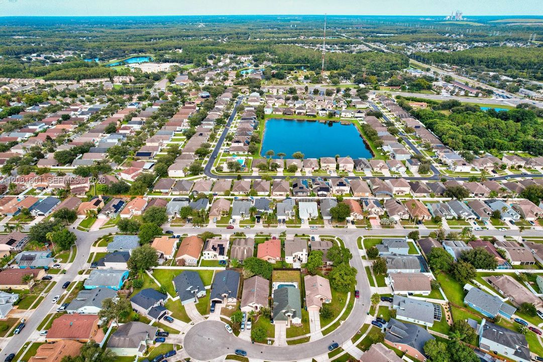 For Sale: $464,900 (3 beds, 2 baths, 1671 Square Feet)