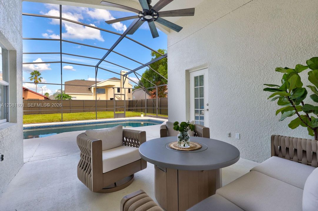 For Sale: $464,900 (3 beds, 2 baths, 1671 Square Feet)