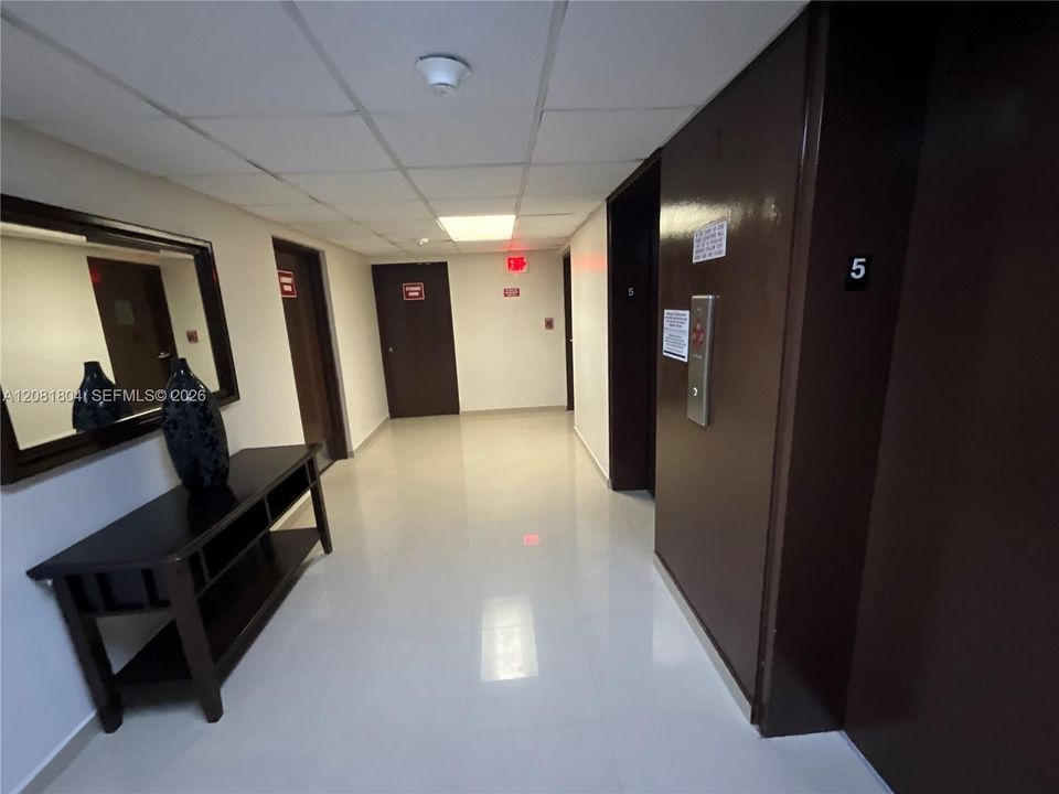 En Venta: $199,990 (1 camas, 1 baños, 1100 Pies cuadrados)