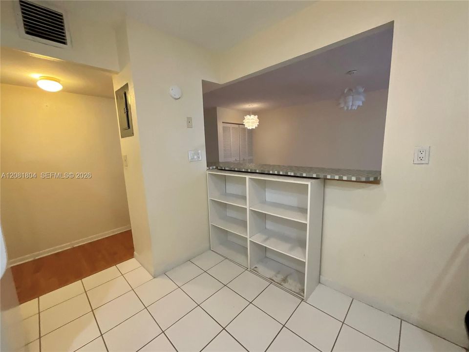 En Venta: $199,990 (1 camas, 1 baños, 1100 Pies cuadrados)