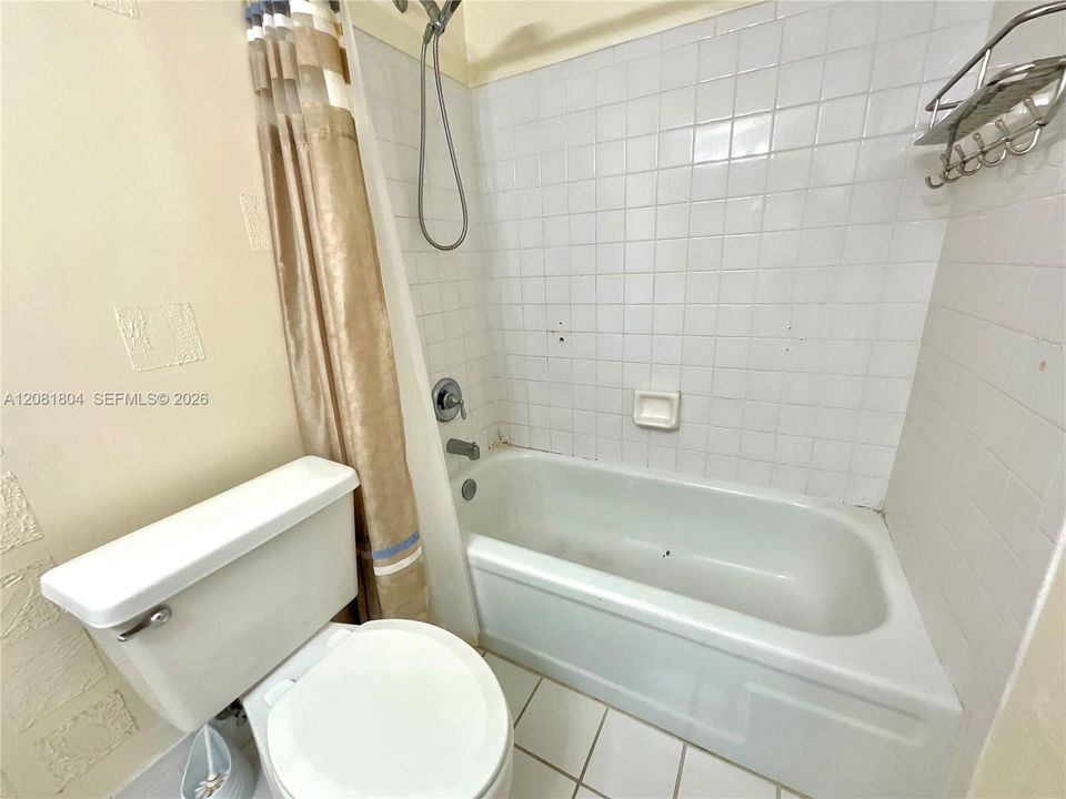 En Venta: $199,990 (1 camas, 1 baños, 1100 Pies cuadrados)