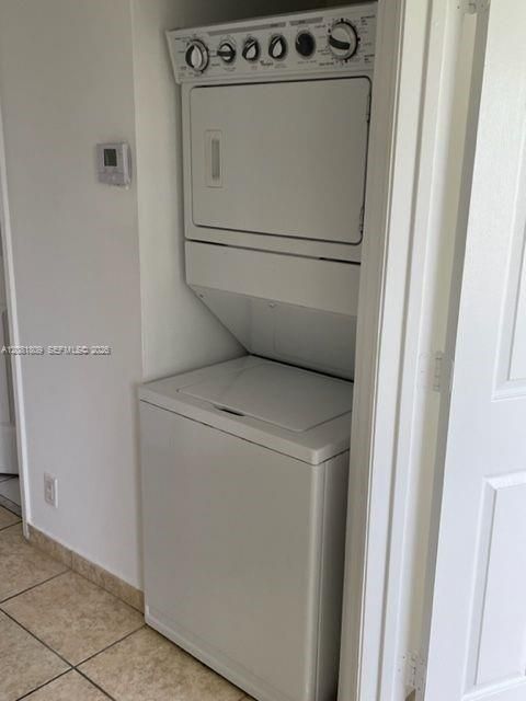 В аренду: $2,500 (3 спален, 2 ванн, 1170 Квадратных фут)