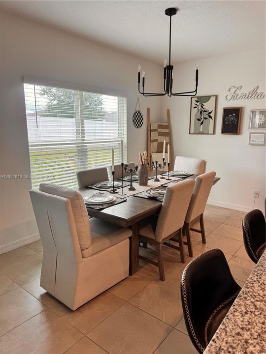 For Rent: $2,650 (4 beds, 2 baths, 2400 Square Feet)