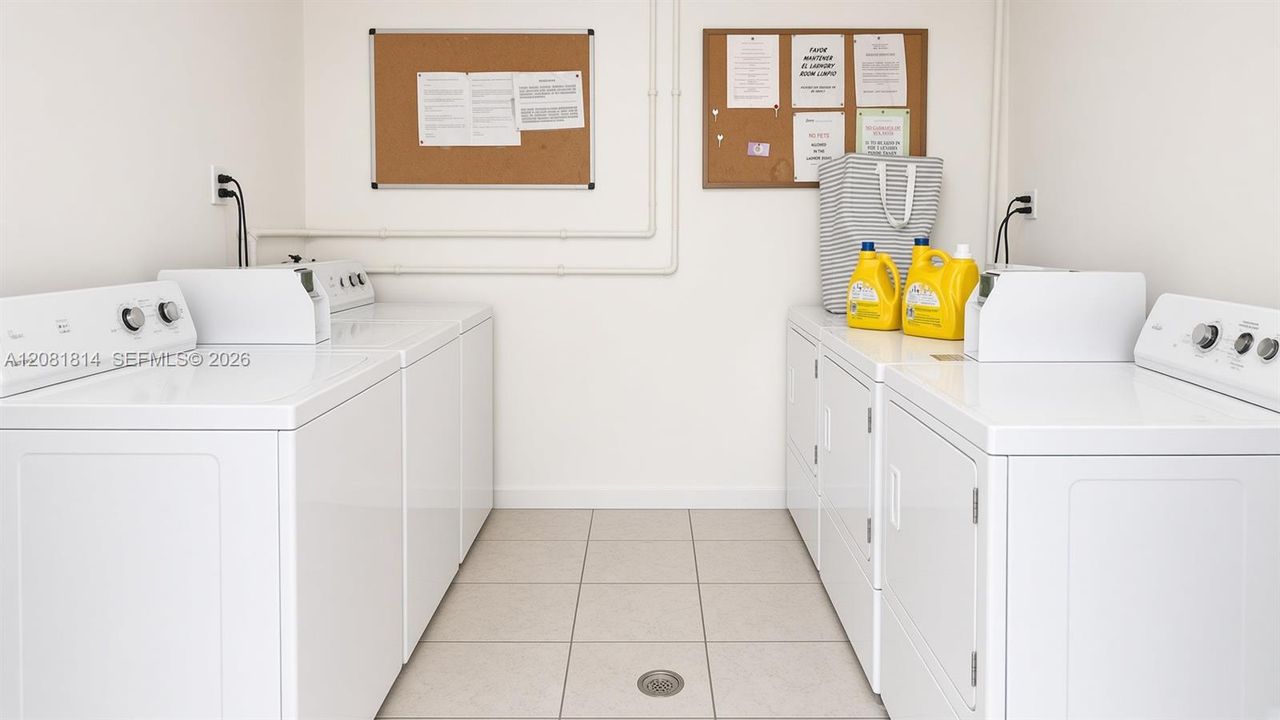 For Sale: $210,000 (2 beds, 1 baths, 800 Square Feet)
