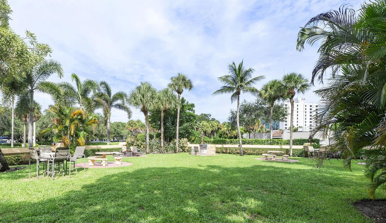 800 Uno Lago Dr U204_043 2