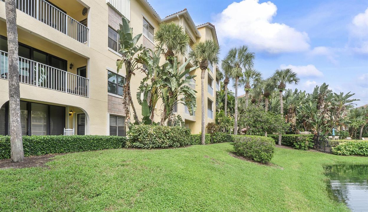 800 Uno Lago Dr U204_039 2