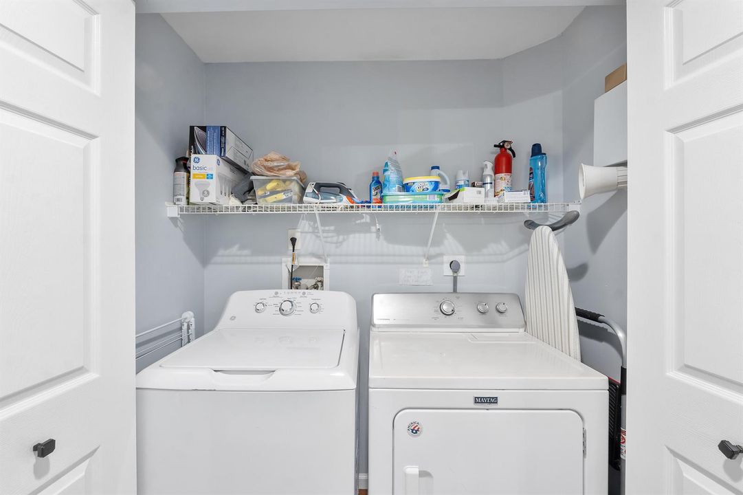 800 Uno Lago Dr U204_006
