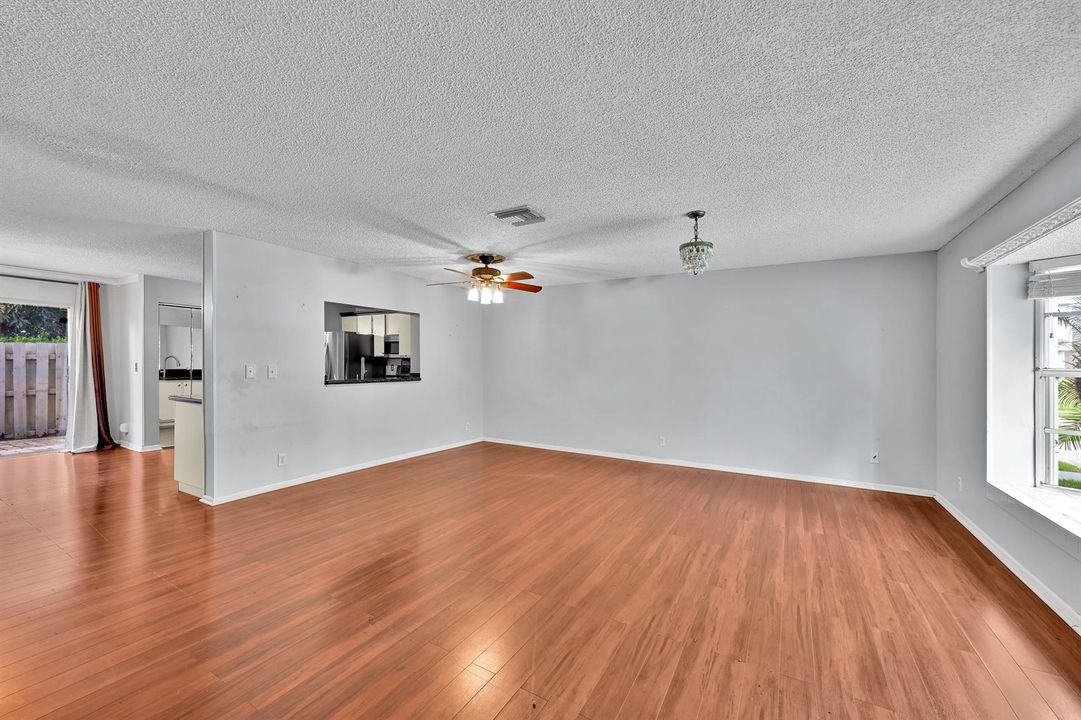 12152 NW 36th Place Sunrise 00016