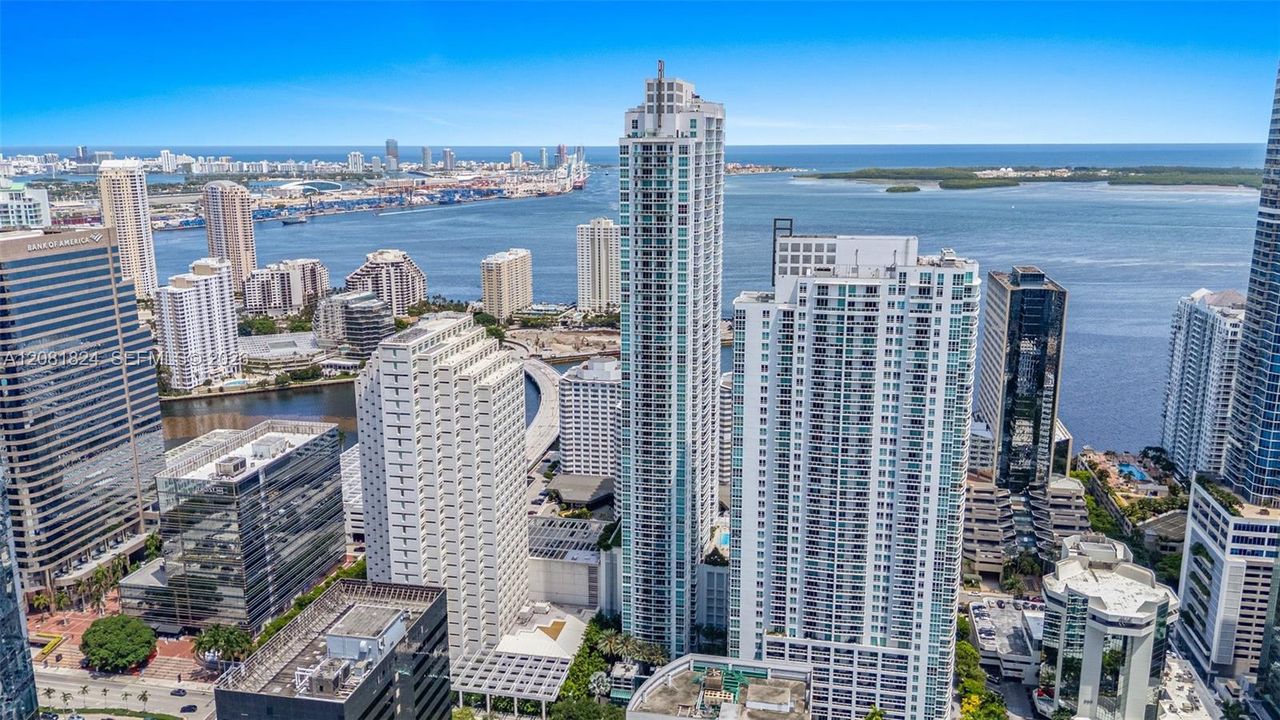 The Plaza at Brickell great central Brickell location across from Biscayne Bay.