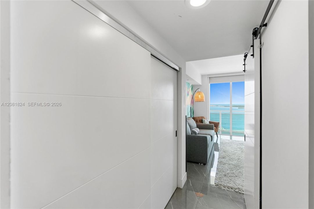 En Venta: $1,095,000 (2 camas, 2 baños, 1278 Pies cuadrados)
