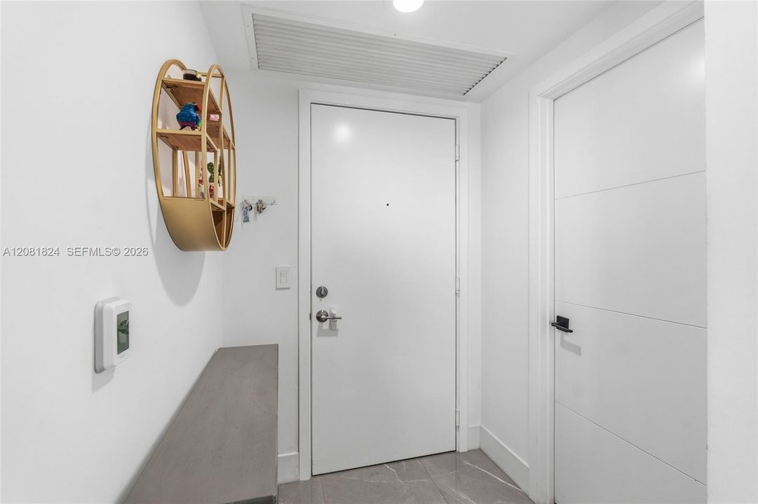 En Venta: $1,095,000 (2 camas, 2 baños, 1278 Pies cuadrados)