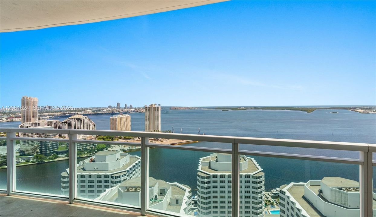 Direct water views