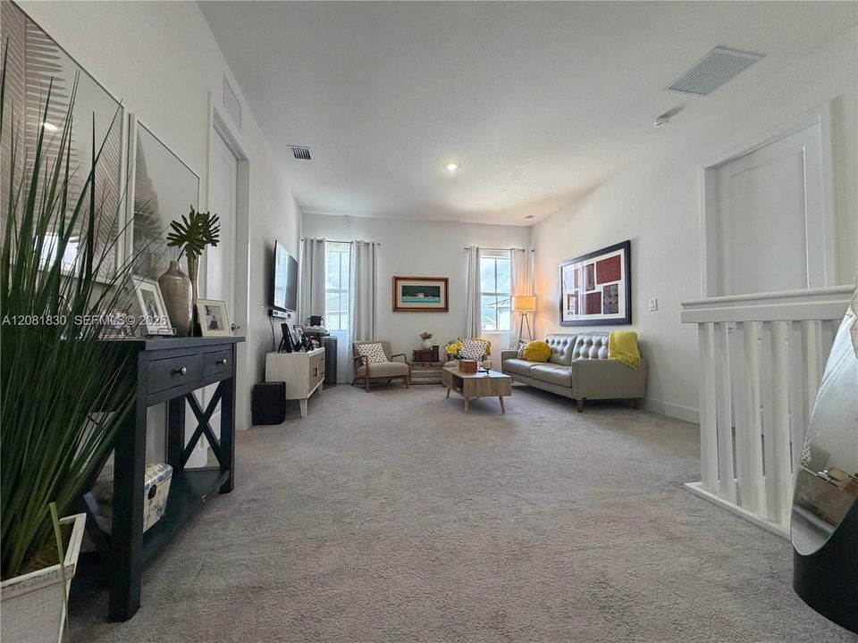 For Sale: $839,900 (5 beds, 3 baths, 2898 Square Feet)