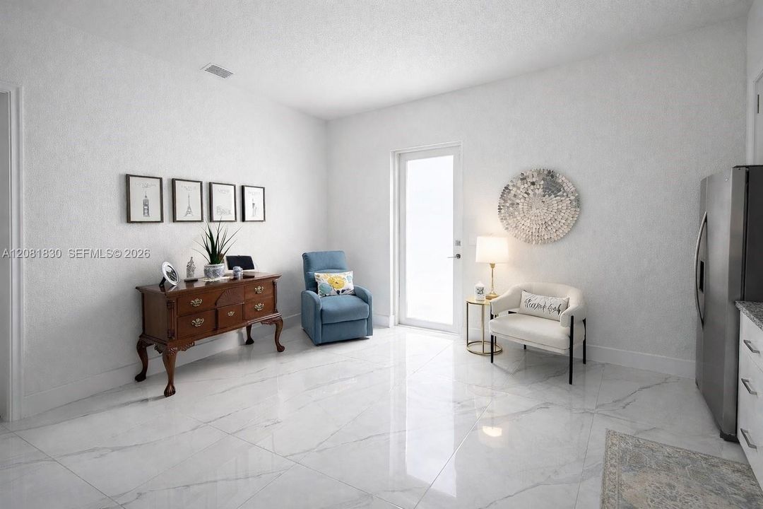 For Sale: $839,900 (5 beds, 3 baths, 2898 Square Feet)