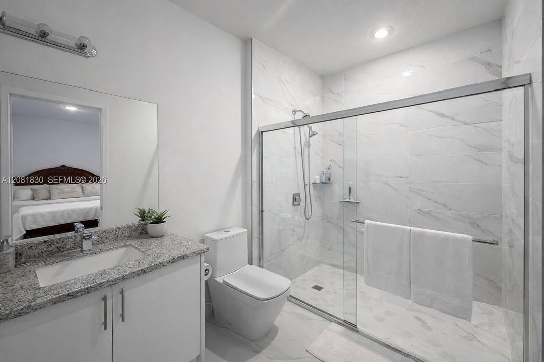 For Sale: $839,900 (5 beds, 3 baths, 2898 Square Feet)
