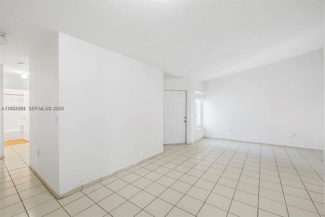 For Sale: $397,000 (3 beds, 2 baths, 1229 Square Feet)