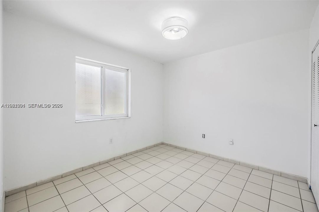 For Sale: $397,000 (3 beds, 2 baths, 1229 Square Feet)