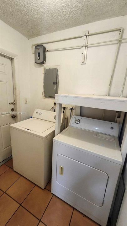 En Renta: $2,800 (3 camas, 2 baños, 1055 Pies cuadrados)