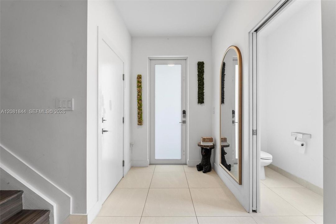 В аренду: $6,500 (4 спален, 4 ванн, 2402 Квадратных фут)