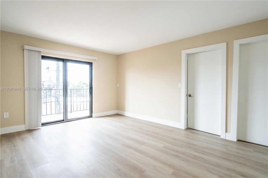 В аренду: $2,250 (1 спален, 1 ванн, 750 Квадратных фут)