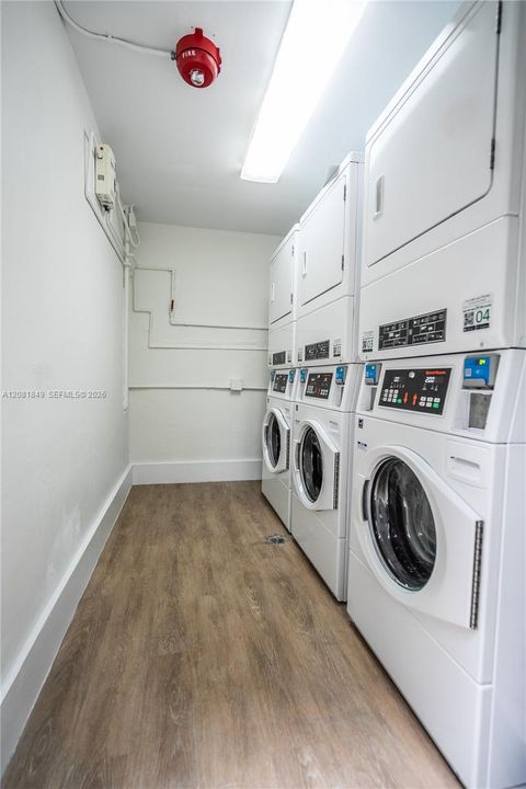 В аренду: $2,250 (1 спален, 1 ванн, 750 Квадратных фут)