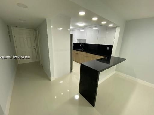 En Renta: $2,150 (2 camas, 2 baños, 960 Pies cuadrados)
