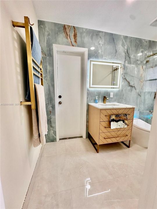 В аренду: $3,800 (3 спален, 2 ванн, 2832 Квадратных фут)