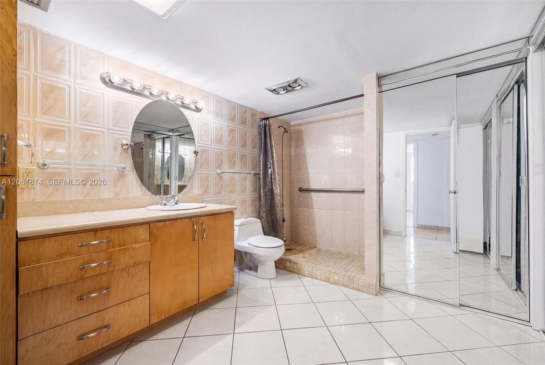 En Venta: $495,000 (2 camas, 2 baños, 1521 Pies cuadrados)
