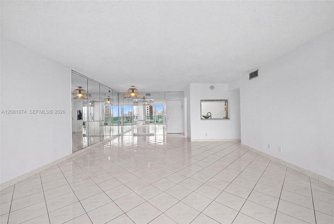 En Venta: $495,000 (2 camas, 2 baños, 1521 Pies cuadrados)