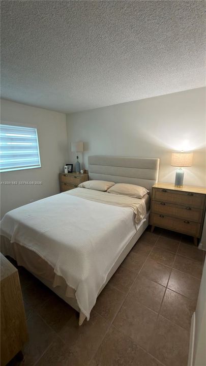 For Sale: $170,000 (2 beds, 1 baths, 650 Square Feet)