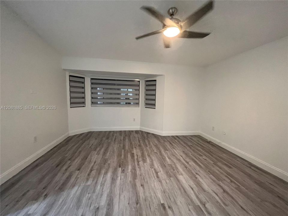 En Renta: $3,550 (3 camas, 2 baños, 1515 Pies cuadrados)