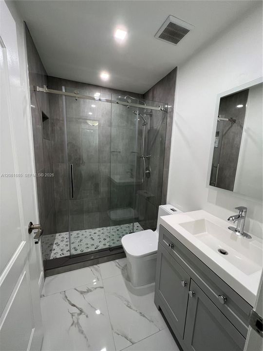 En Renta: $3,550 (3 camas, 2 baños, 1515 Pies cuadrados)